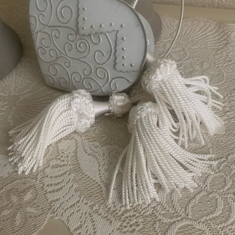 NEW Lot of 3 White Tassels - Picture 6 of 11